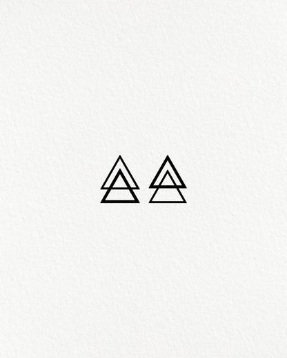 Duo triangles